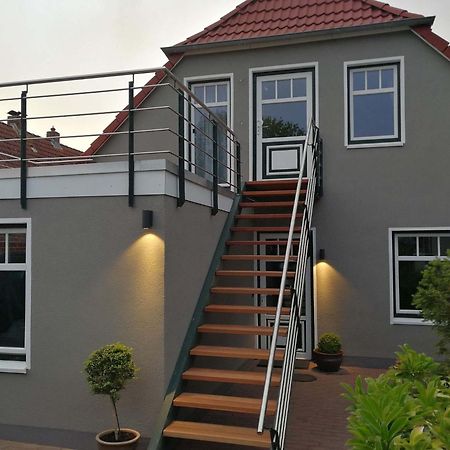 Landhaus Am Ufer - Wohnung 2 Heiligenhafen Bagian luar foto