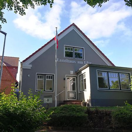Landhaus Am Ufer - Wohnung 2 Heiligenhafen Bagian luar foto